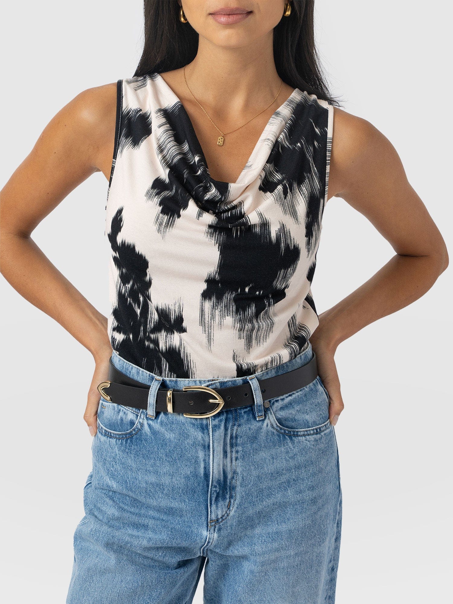 Cowl Neck Cami - White Fade Floral - Women's T-shirts | Saint + Sofia® EU
